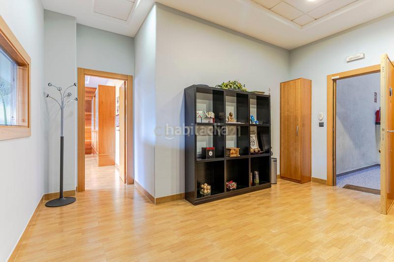 Foto b2ad2c31-2bed-41ae-8332-6ff93751da9c. Office space in carretera de granada in Alfacar