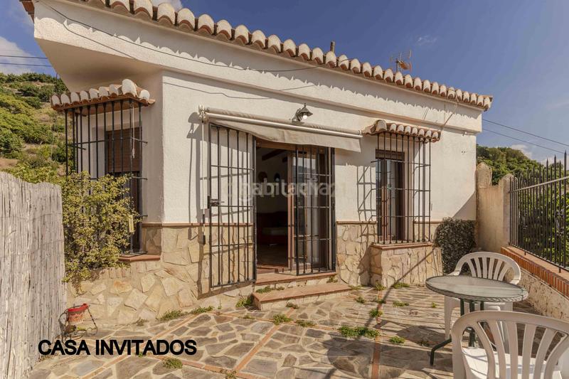 Foto 229cc52c-5372-4b21-9140-56acfdb9fa25. Chalet in avenida del mar 40 in Guájares (Los)