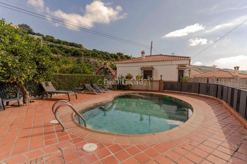 Foto 2ce98d69-3784-4a44-a4e0-9e40f0f841cc. Chalet in avenida del mar 40 in Guájares (Los)