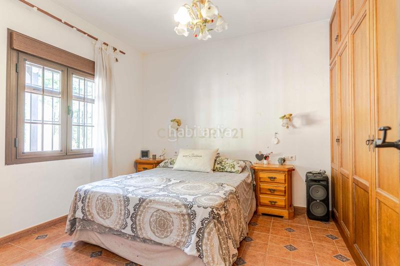 Foto 4990d081-d039-4368-b1e3-fe9a6b43837c. Chalet in avenida del mar 40 in Guájares (Los)