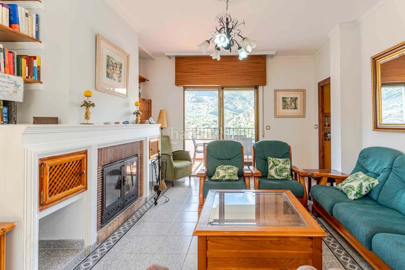 Foto 4e276a33-7d10-4967-a97e-2a4a4401ca3a. Chalet in avenida del mar 40 in Guájares (Los)