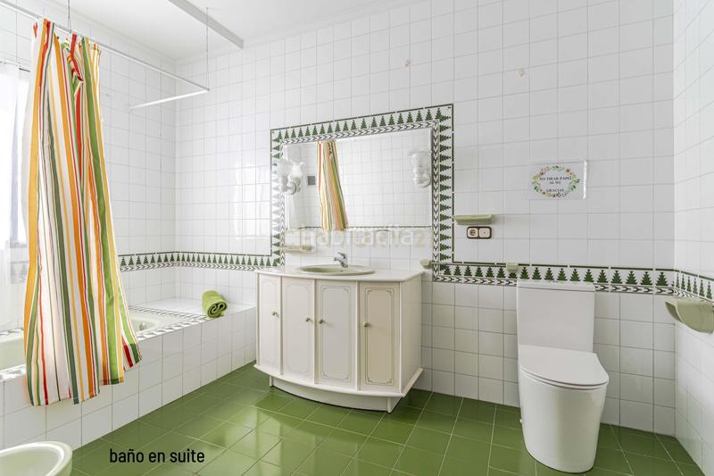 Foto 98d75783-3320-4606-bedc-76c6bf154889. Chalet in avenida del mar 40 in Guájares (Los)