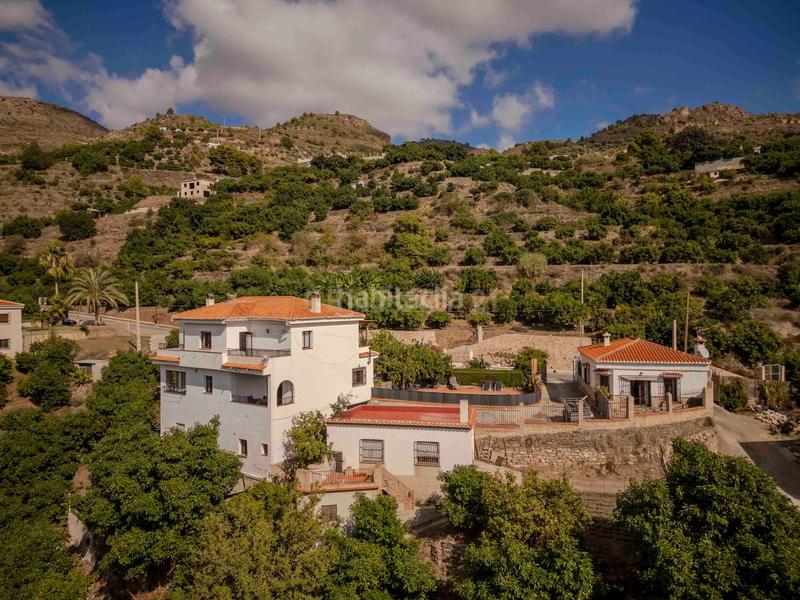 Foto d7c6b94b-2516-4503-9060-262ca45677b6. Chalet in avenida del mar 40 in Guájares (Los)