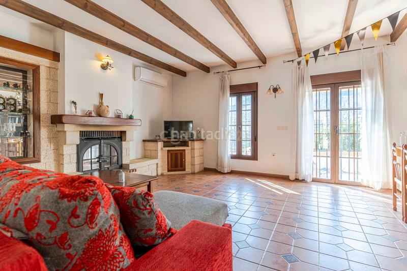 Foto e9ea1a44-26e0-4532-bb63-3b1edb5a9345. Chalet in avenida del mar 40 in Guájares (Los)