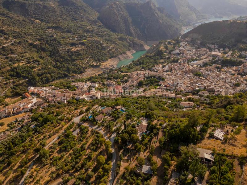 Foto 229b3ea8-dcf1-47a1-9b6b-d69084611cf9. Casa a carretera de maitena a Güéjar Sierra