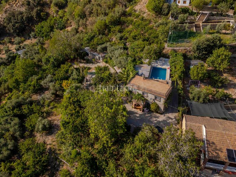 Foto 55ca6a75-5cea-4b18-a367-37b3055fa54c. Casa a carretera de maitena a Güéjar Sierra