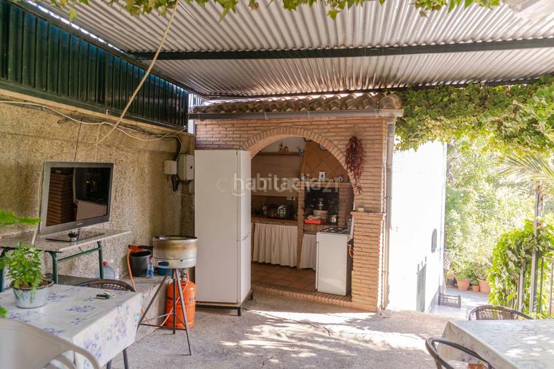 Foto 956bb8b0-118e-49fd-9bc8-a2cd9c2de86f. Casa a carretera de maitena a Güéjar Sierra