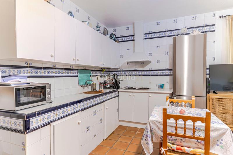 Foto 99c843b9-7b5c-466c-8d3c-79cf629d4cde. Casa a carretera de maitena a Güéjar Sierra