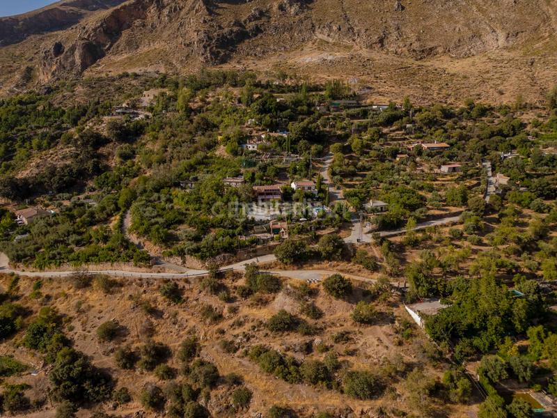 Foto a173e3a6-c2c3-4b01-95db-4664928543a6. Casa a carretera de maitena a Güéjar Sierra