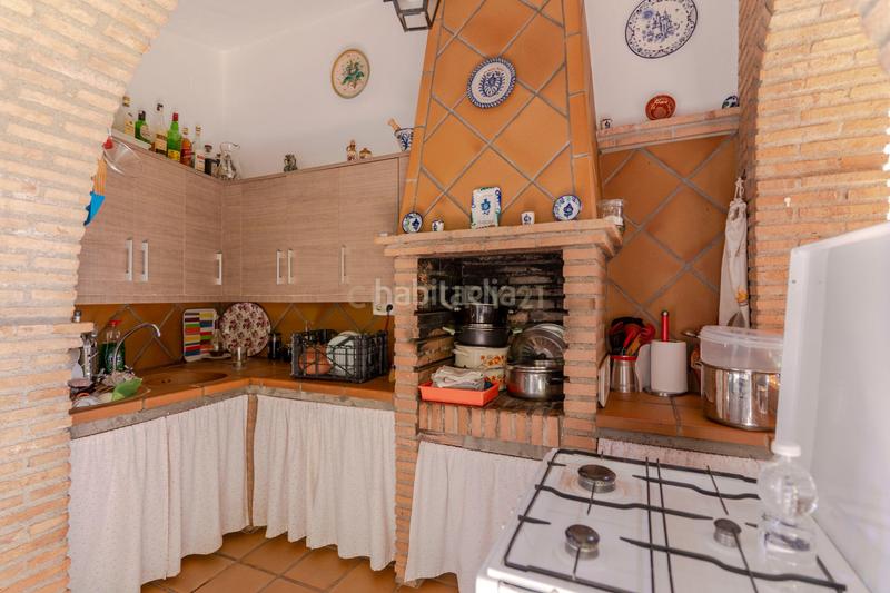 Foto b556a7e3-3eb4-448d-a0b1-4da1001a559e. Casa a carretera de maitena a Güéjar Sierra