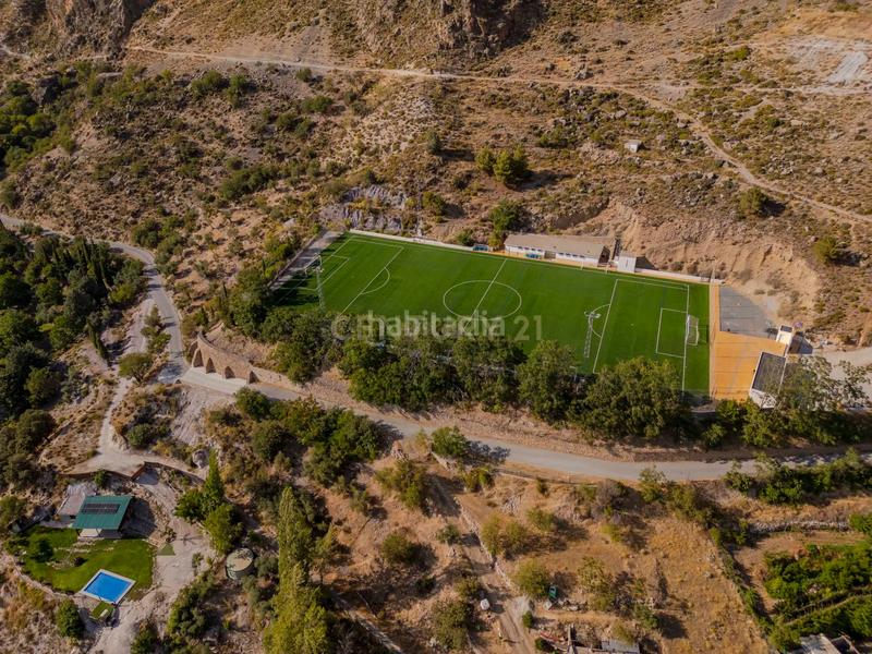 Foto e9e38695-dab5-49c3-beb2-bd12863375c0. Casa a carretera de maitena a Güéjar Sierra