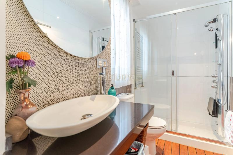 Foto 3c07655b-b446-463f-8783-94a4742eb02c. Duplex in calle loarte in Centro - Sagrario Granada