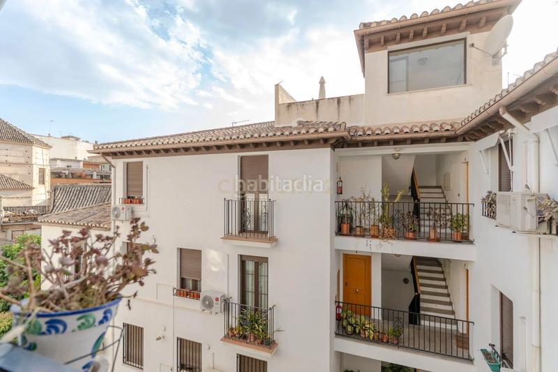 Foto 5e2574b8-3c81-44e5-b377-74086f5e3bbd. Duplex in calle loarte in Centro - Sagrario Granada