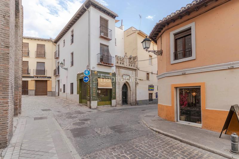 Foto 642eaa8f-018a-487a-adf1-e819e9bb156e. Duplex in calle loarte in Centro - Sagrario Granada