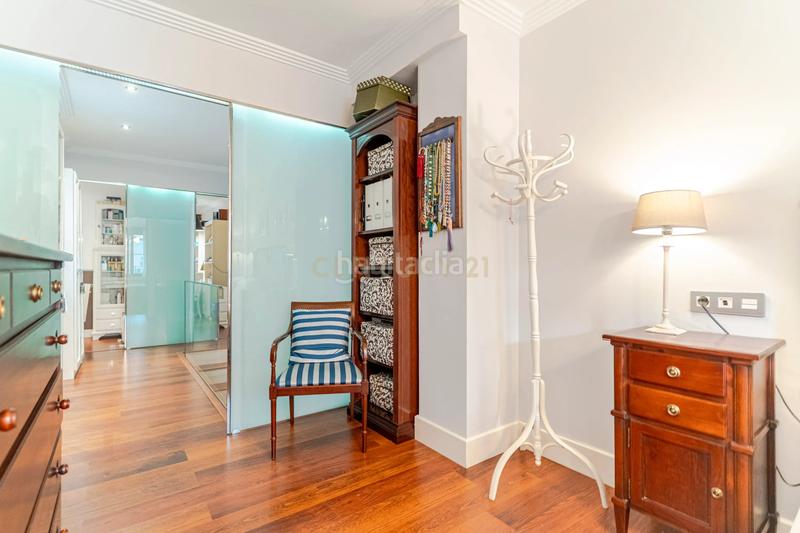 Foto 751438d8-54ab-445d-b282-494843a5344b. Duplex in calle loarte in Centro - Sagrario Granada