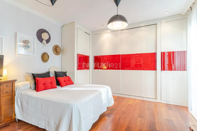 Foto c096cf5f-0d19-4dc4-93a1-2e5e4a824c1a. Duplex in calle loarte in Centro - Sagrario Granada