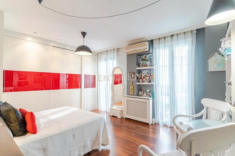 Foto e26961b1-7f64-4d0c-8f61-ee5f521f1993. Duplex in calle loarte in Centro - Sagrario Granada