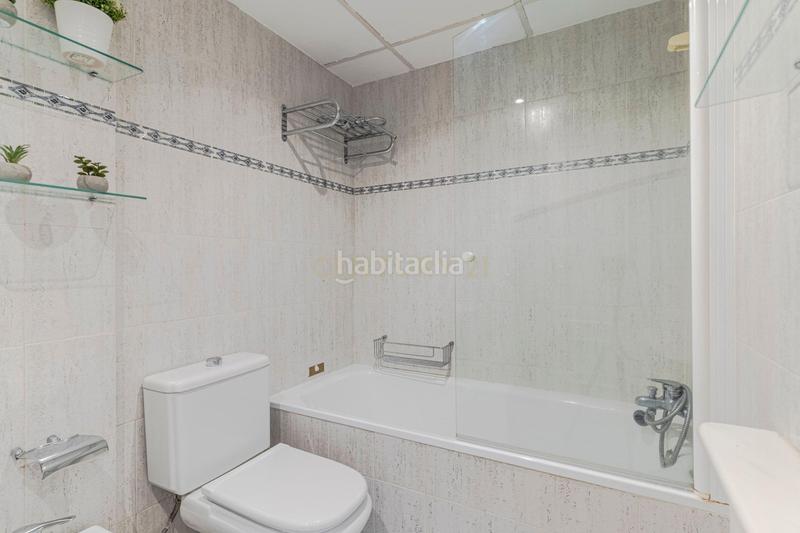 Foto 4a095b5f-e161-4a31-b362-c785e7f6270f. Semi detached house in calle manuel patarroyo in San Miguel Armilla