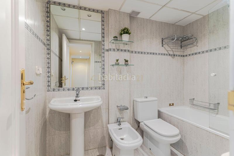 Foto 8f5833d8-6b39-403a-8f10-243535dd253d. Semi detached house in calle manuel patarroyo in San Miguel Armilla