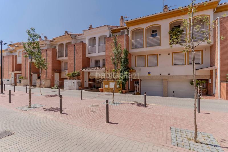 Foto b9be24b6-18e2-4728-9e90-3f1842551c59. Semi detached house in calle manuel patarroyo in San Miguel Armilla