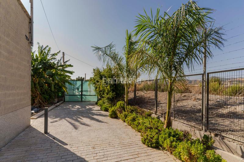 Foto 2fa4778a-53ca-4ba9-9bda-52fc693b370e. Casa in rambla de las brujas in Motril ciudad Motril