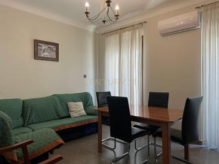 Rent Flat in Calle buensuceso, 30, granada, spain. Piso en el centro de granada con 4 dormitorios