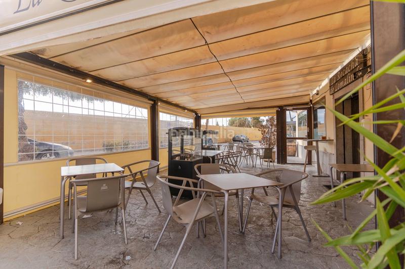 Foto 65706918-f4d0-4da9-8e37-da4fbe4eb7c3. Locale commerciale in calle dr. severo ochoa 23 in Ogíjares