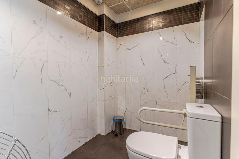 Foto d2e16177-a00b-4417-acef-db98688f4ced. Locale commerciale in calle dr. severo ochoa 23 in Ogíjares