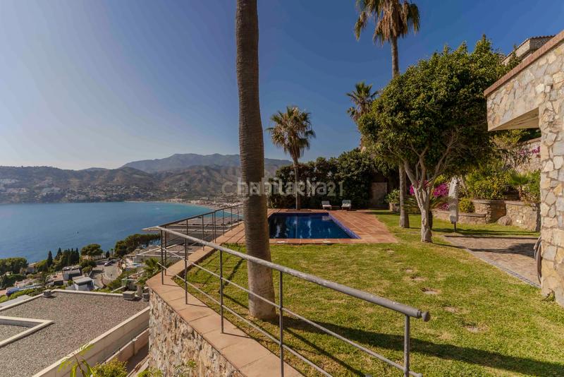 Foto 83bc7c0c-f7cc-496f-afdf-72015e34a508. Maison dans camino de la ermita dans Punta La Mona Almuñécar