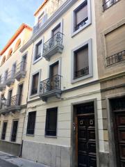 Edifici a C. buensuceso 30. Edificio en pleno centro de granada