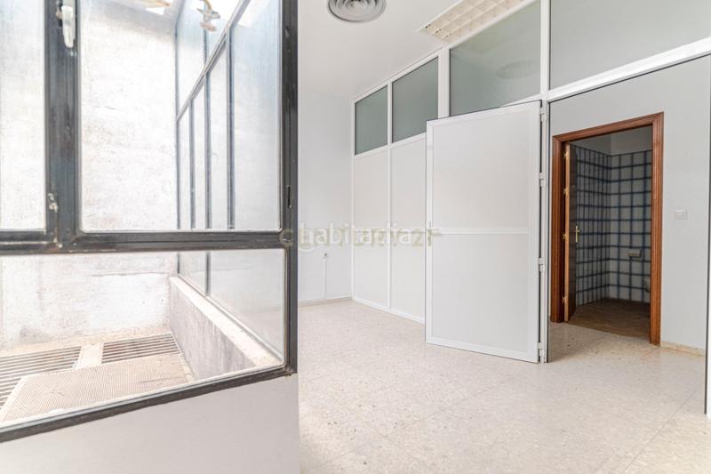 Foto 46d5900c-ffb7-40a2-b0e3-cb4b669a1abc. Geschäftsraum in plaza san pascual sin número 1 in Pinos Puente