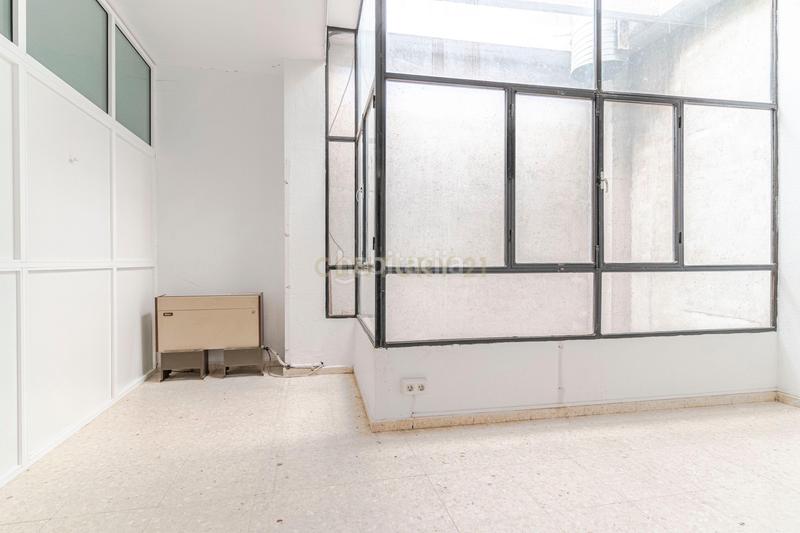 Foto c796eb3d-85a0-4757-9504-e938d3c363d4. Geschäftsraum in plaza san pascual sin número 1 in Pinos Puente