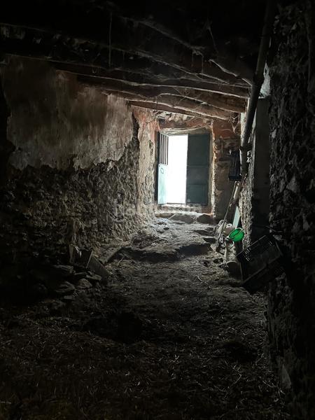 Foto a371223d-b3a4-42ef-bb0f-31cd22407bda. Casa a c. cuatro esquinas 4 a Pórtugos