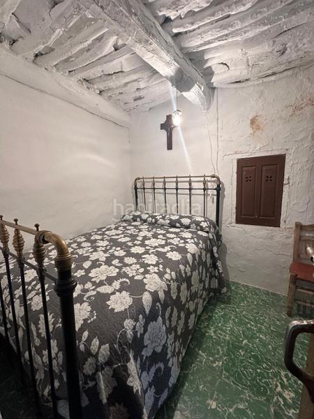 Foto ce0fd68b-38dc-4cbe-abed-476d9123f335. Casa a c. cuatro esquinas 4 a Pórtugos