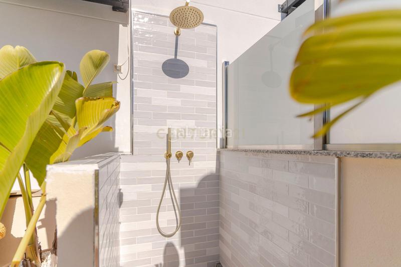 Foto 17ed8237-f339-42a3-bf8a-9ade6ec2793e. Ático en c. rector mayor zaragoza 19 impresionante ático en playa granada en Motril