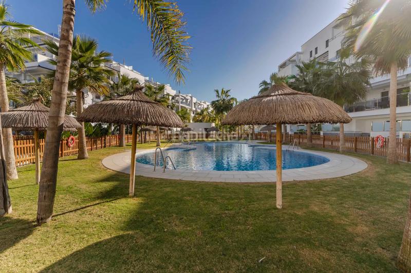 Foto c08234f7-75ac-40d4-bf10-2f27d4acc22b. Ático en c. rector mayor zaragoza 19 impresionante ático en playa granada en Motril