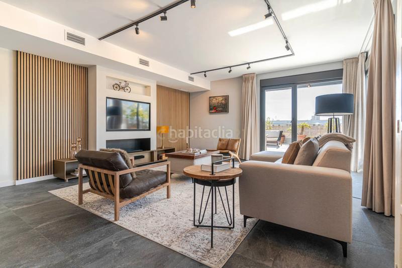 Foto cf4d83c8-2743-4fff-9727-fa925a0a858d. Ático en c. rector mayor zaragoza 19 impresionante ático en playa granada en Motril