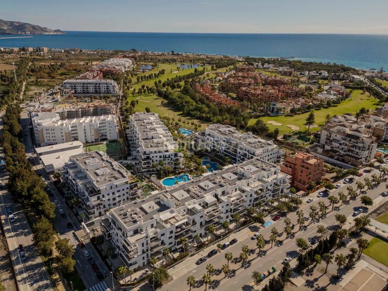 Foto f955bb17-268f-49e5-a81c-8933380b6a42. Ático en c. rector mayor zaragoza 19 impresionante ático en playa granada en Motril