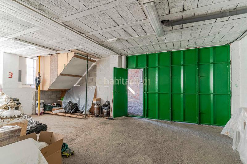 Foto 67013747-7710-442b-b92a-5a1bc7c3c663. Parking voiture dans benigno vaquero 2 dans Pinos Puente