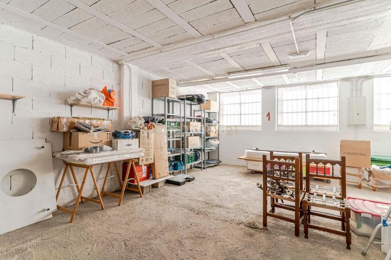 Foto 784616ef-58ff-45f6-bf17-376830eab5a1. Parking voiture dans benigno vaquero 2 dans Pinos Puente