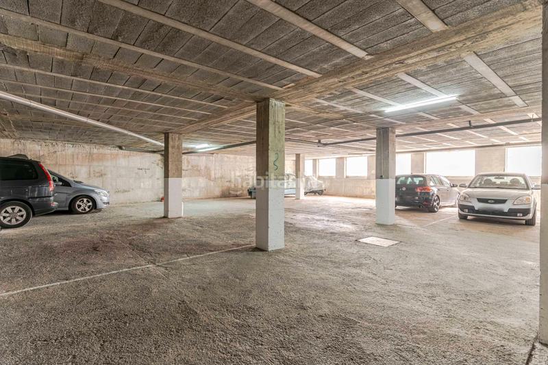 Foto 7dcb1e05-e23a-4d47-9907-74d957eb1944. Parking voiture dans benigno vaquero 2 dans Pinos Puente