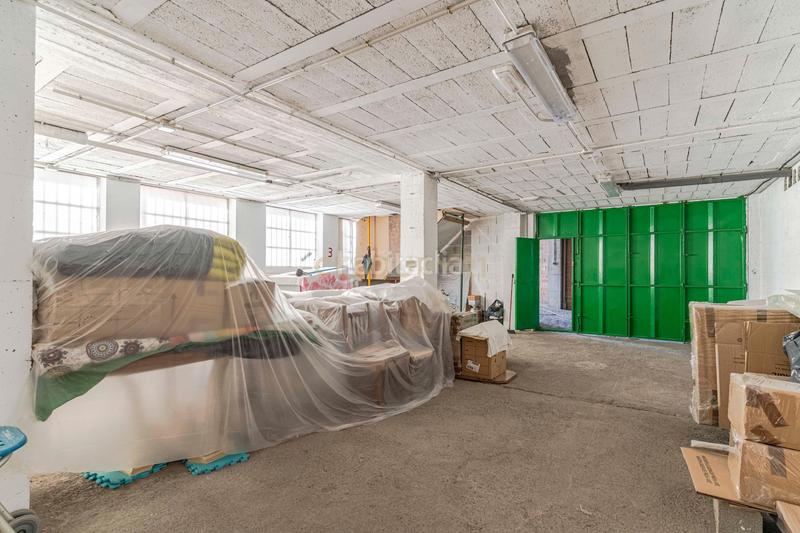 Foto d524b9d2-ee2b-469d-bb3a-250948de349d. Parking voiture dans benigno vaquero 2 dans Pinos Puente