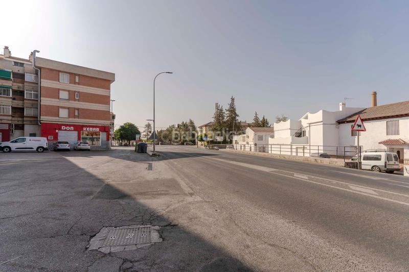 Foto e9f7362d-61a1-4977-b72d-752cedffd169. Parking voiture dans benigno vaquero 2 dans Pinos Puente