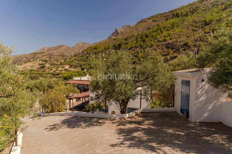 Foto b9dcfdfa-6ae0-4ed6-9940-183adbd086a8. House in poligono 1 parcela 154 1 in Ítrabo