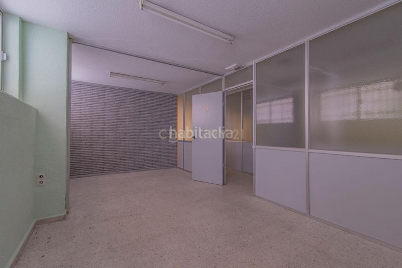 Foto 3d79ce97-eeca-4aed-a6eb-0a870ad6dfb0. Local comercial a alhamar 33 a Fígares Granada