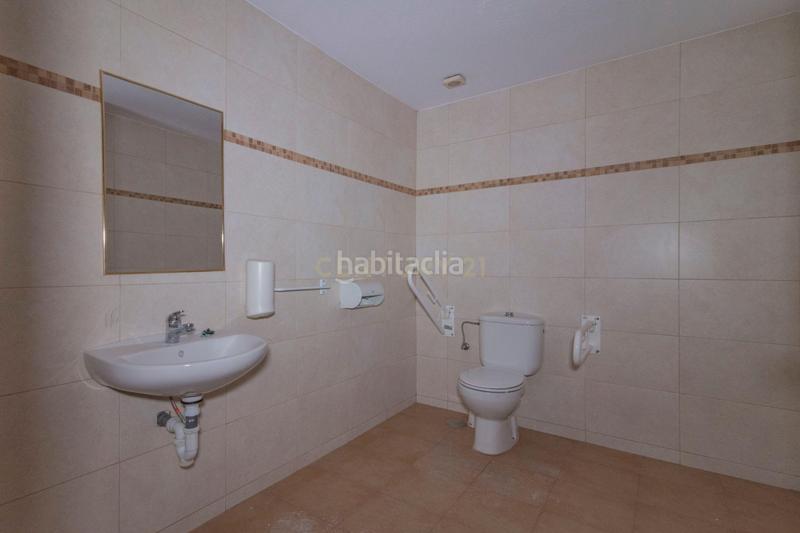 Foto 9277562a-2d75-4743-a737-2fc630f0ee09. Local comercial a alhamar 33 a Fígares Granada