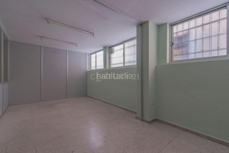 Foto b62ba126-7ec8-4654-ad53-944f1787e841. Local comercial a alhamar 33 a Fígares Granada