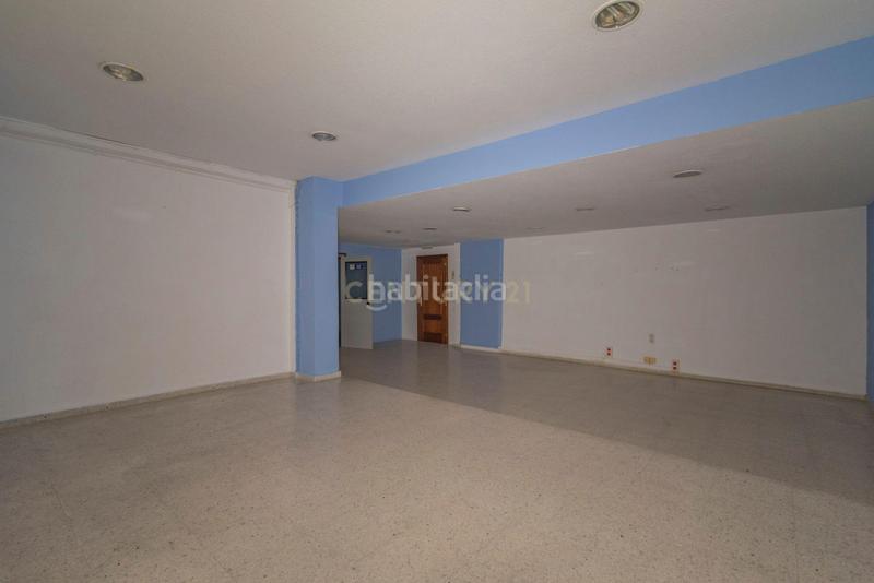 Foto f735bb43-5732-452a-8724-1f631a6b5e53. Local comercial a alhamar 33 a Fígares Granada