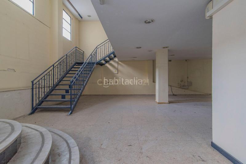 Foto f8c3c393-2bf7-4527-ae31-7650149af572. Local comercial a alhamar 33 a Fígares Granada