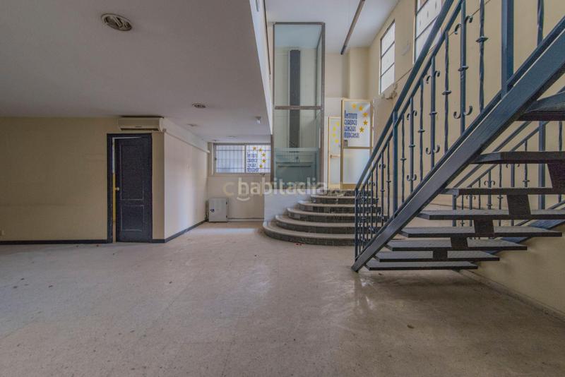 Foto fdc72733-2516-4fdb-9952-8248a228bf41. Local comercial a alhamar 33 a Fígares Granada